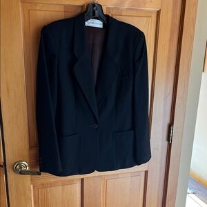 Evan Picone Classic Black Blazer